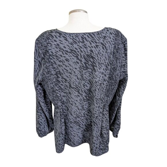 Womens Plus 2X Fit and Flare Blouse Smocked Side Gray Thunderstorm Printed - Picture 7 of 11